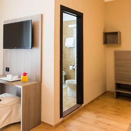 Отель Grappolo D'oro 3*