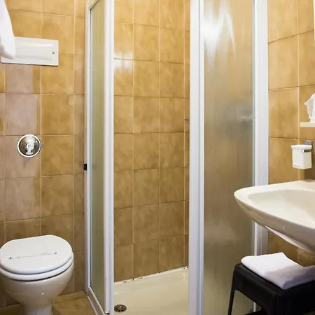 Grappolo D'oro Отель 3*